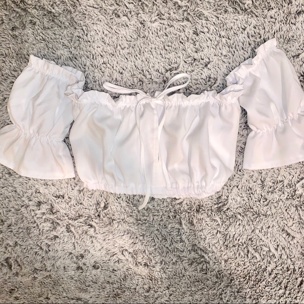 White Puff Sleeve Crop Top